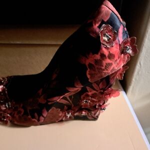 Ladies Wedge Shoe